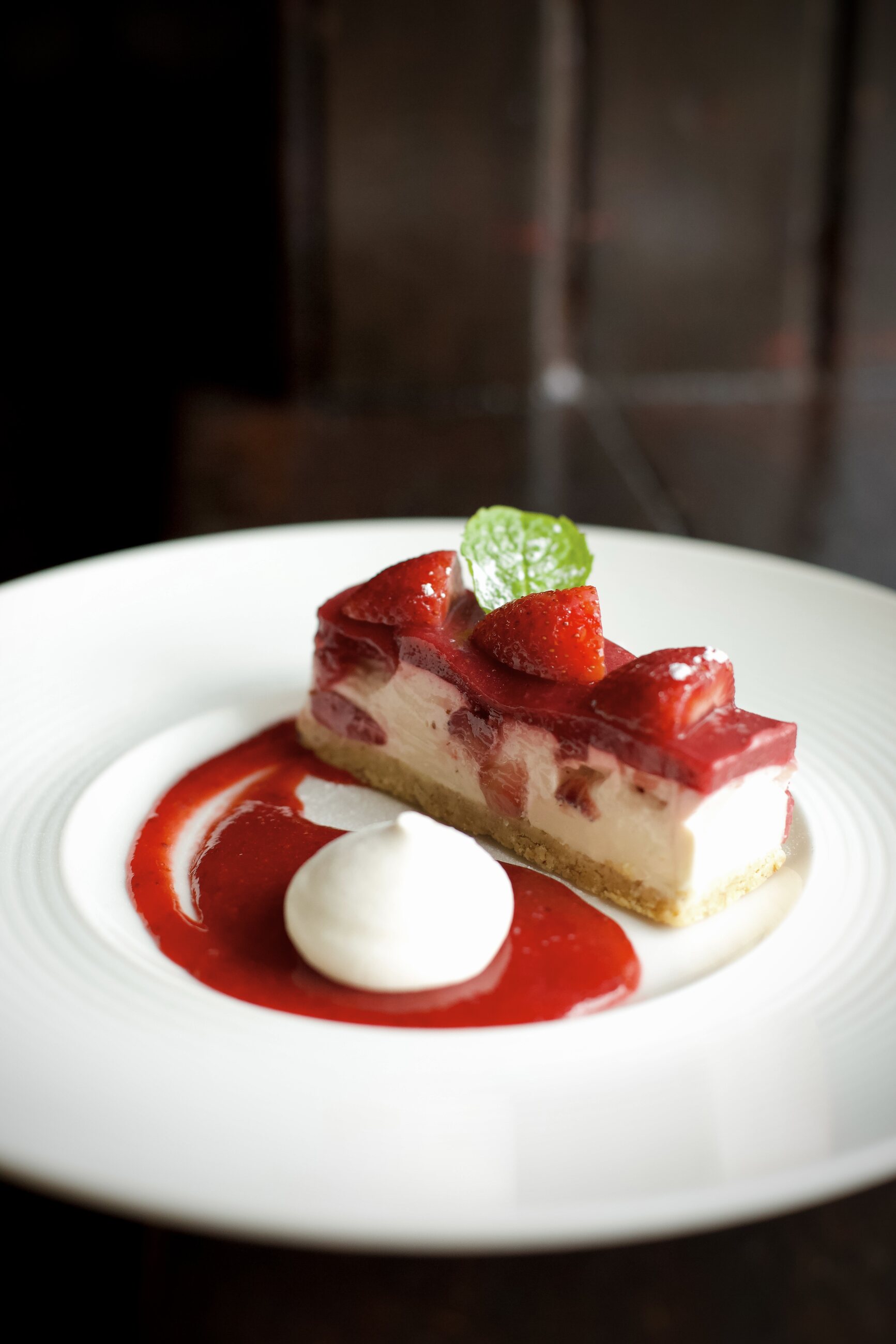 Strawberry and mint set cheesecake